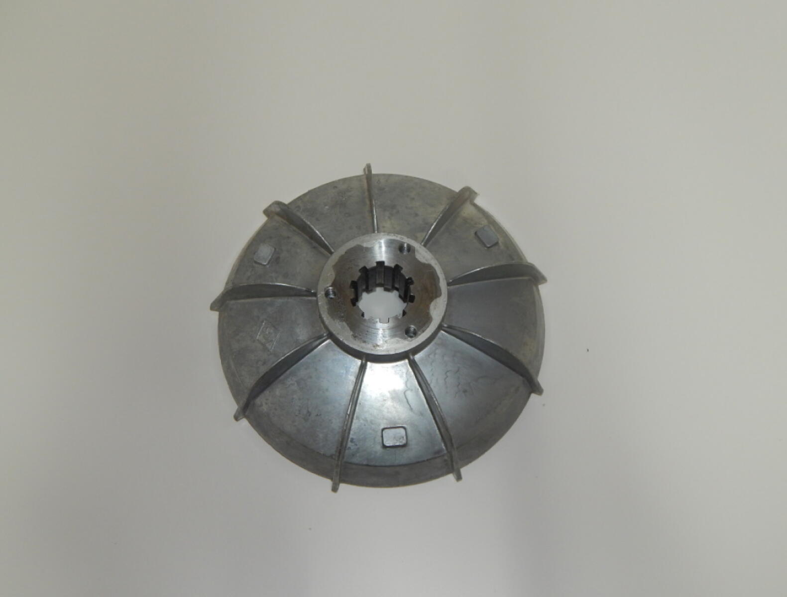 Тормоз двигателя подъёма к тали электрической CD 2т (Brake disc 10*\ф22cm) (серия J/G/N) Тормоз двигателя подъёма к тали электрической CD 2т (Brake disc 10*\ф22cm) (серия J/G/N)