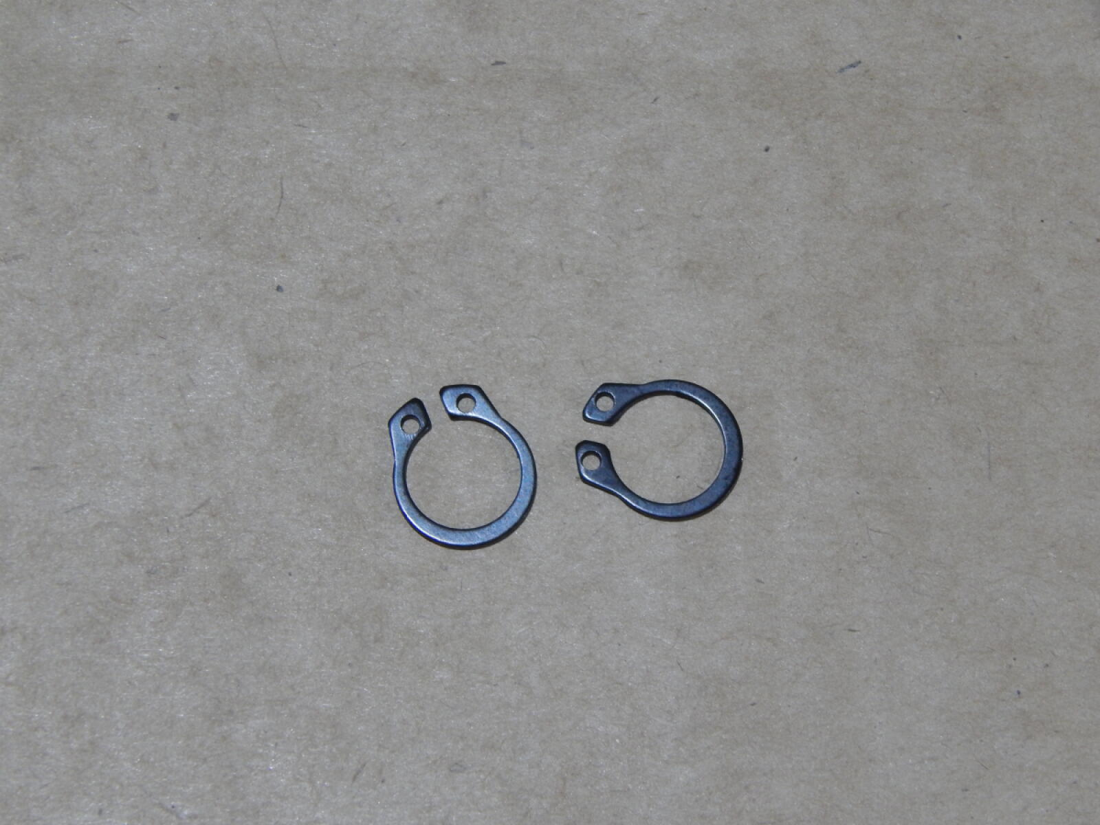 11 Стопорное кольцо оси нажимного ролика ф12 для штабелера WS15H (Shaft ring ф12 Part no. 20801008)